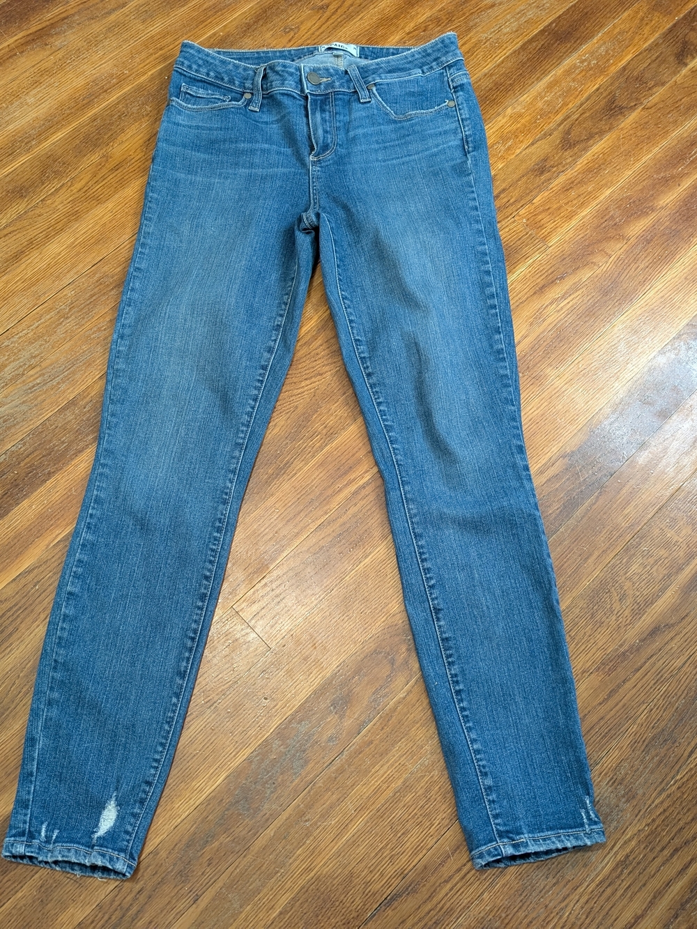 PAIGE Verdugo ankle skinny jeans freestyle distressed hem 29